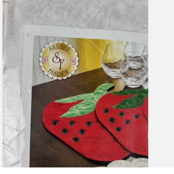 NEW Shabby Fabrics June Table Glitz Strawberry Placemat Coasters Kit Fabric - Picture 2 of 3